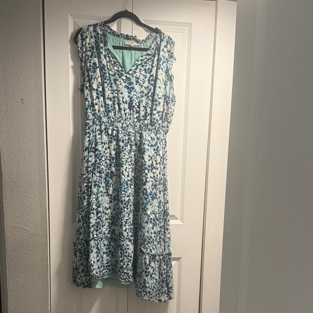 LOFT Blue and White Floral Midi Dress Size US 16 Plus